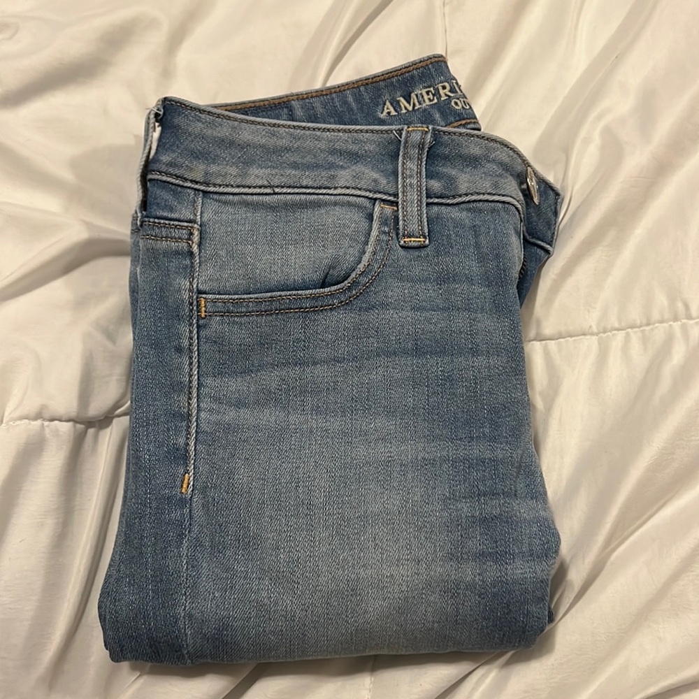 american eagle size 2 skinny jeans